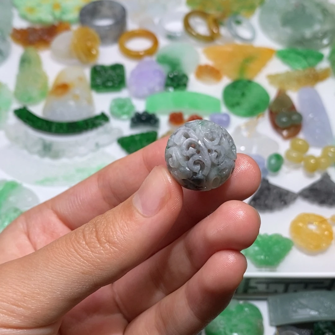 定制翡翠未镶嵌珠子