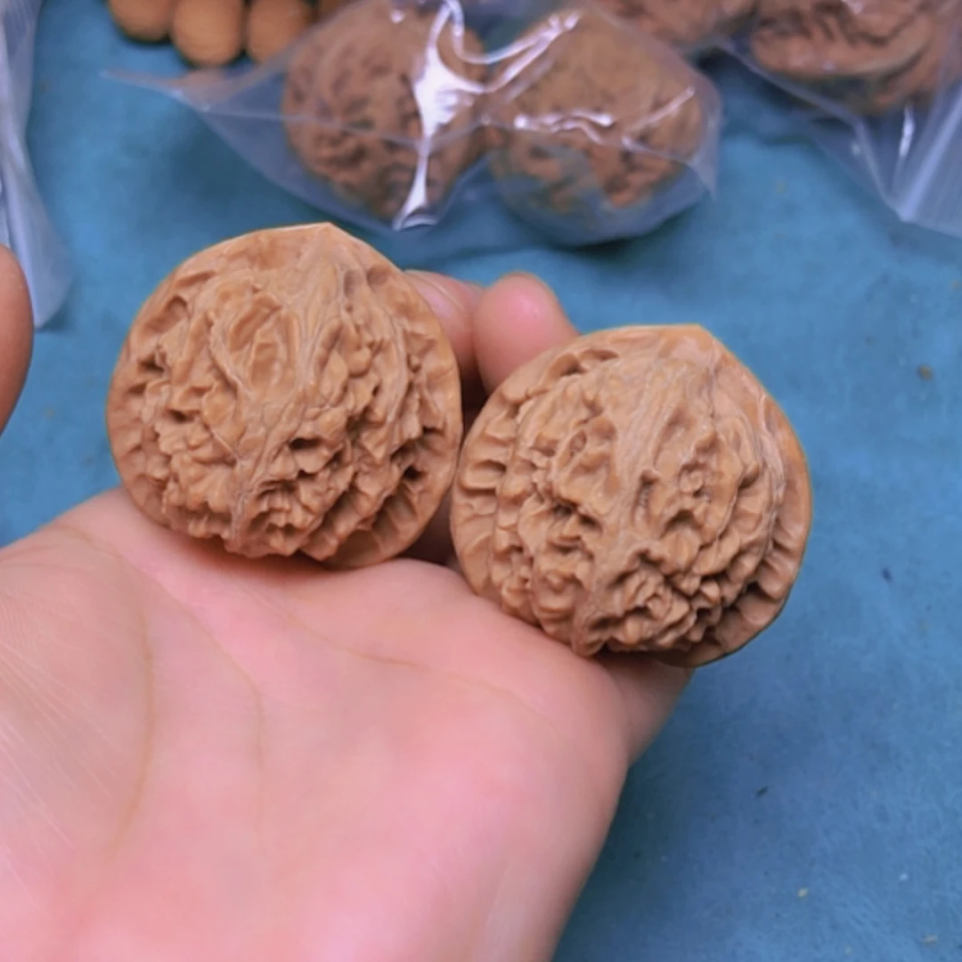 【闪购商品】把件核桃38.5宫灯有修