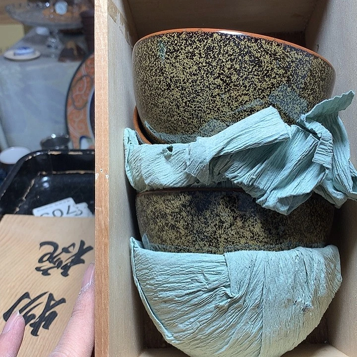 瓷片不用急哈谢谢咯啊哈哈你好