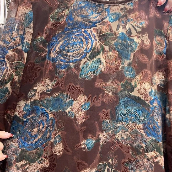 巧***️43381，咖啡色，M码，