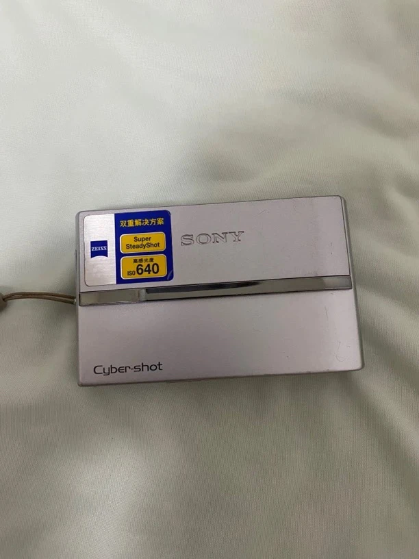 9新 Sony/索尼 t9银色复古式ccd数码相机