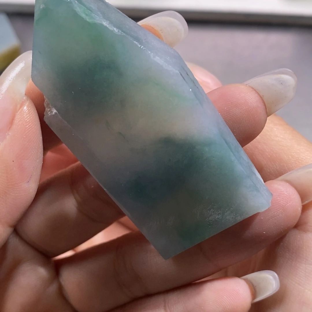 未镶嵌挂件翡翠阿*