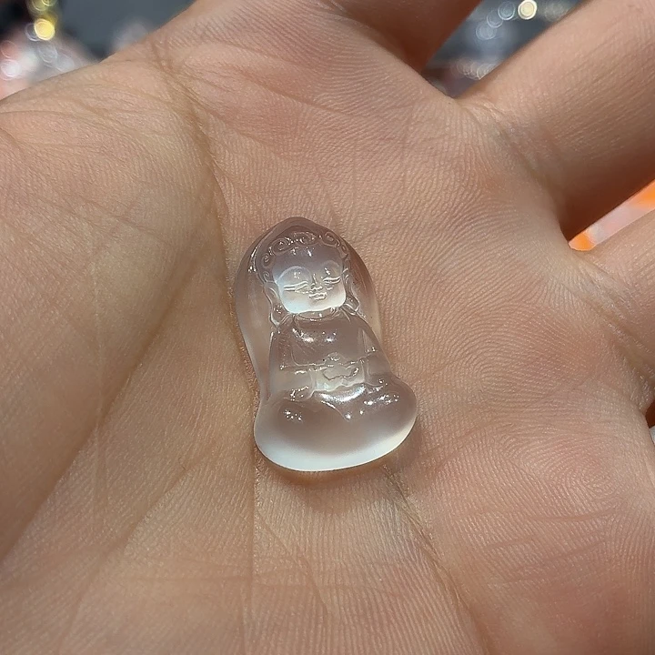 一***亿未镶嵌石英质玉小众吊坠石英质玉