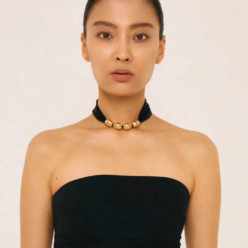 铜合金布艺项链 欧美冷淡风金属圆球复古法式绑带小众设计锁骨链