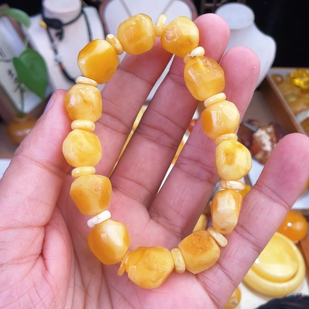 未镶嵌琥珀珠宝奇石
