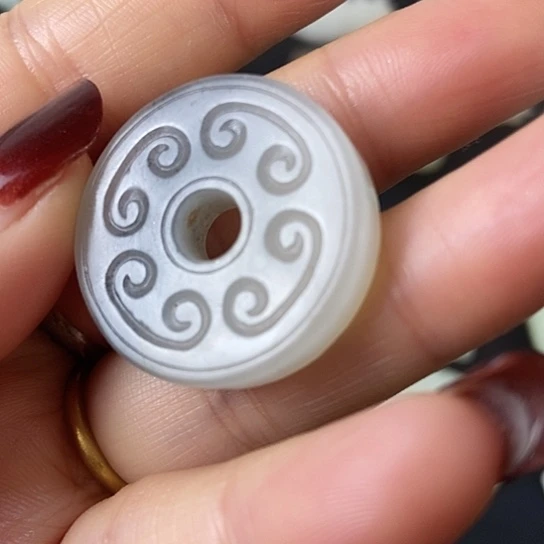 和田玉（糖玉）未镶嵌挂件