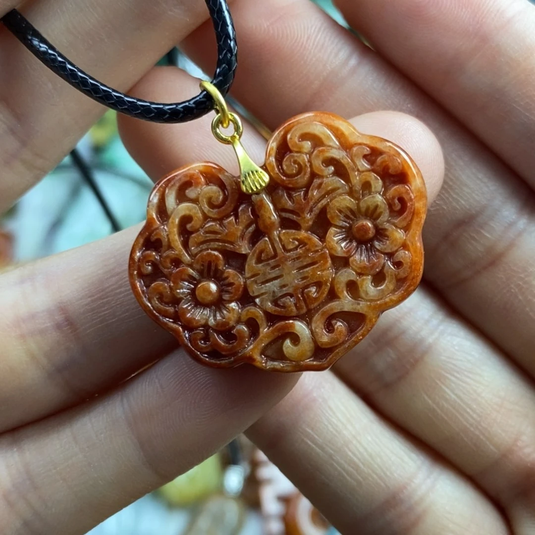 翡翠颈饰未镶嵌吊坠