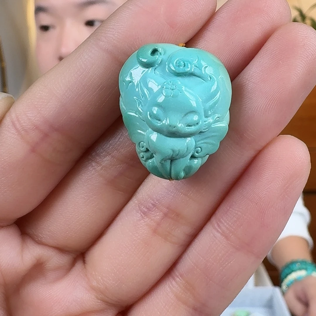 绿松石未镶嵌挂件