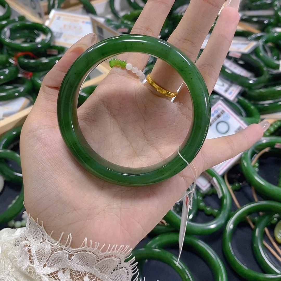 澜***店未镶嵌手链和田玉