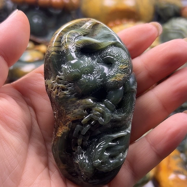 岫岩河磨玉（透闪石质玉）未镶嵌把件