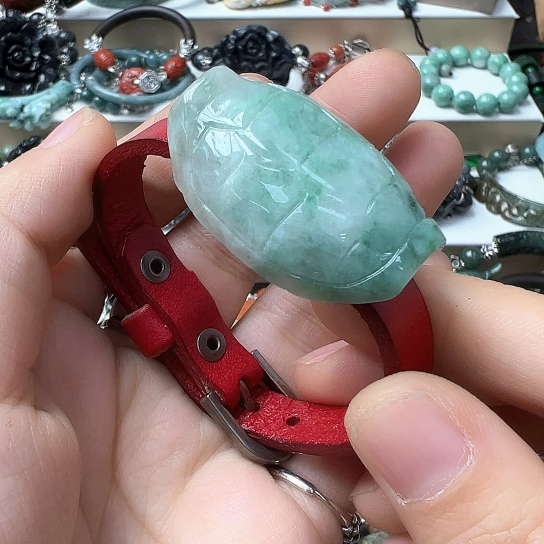 翡翠戒指未镶嵌炸