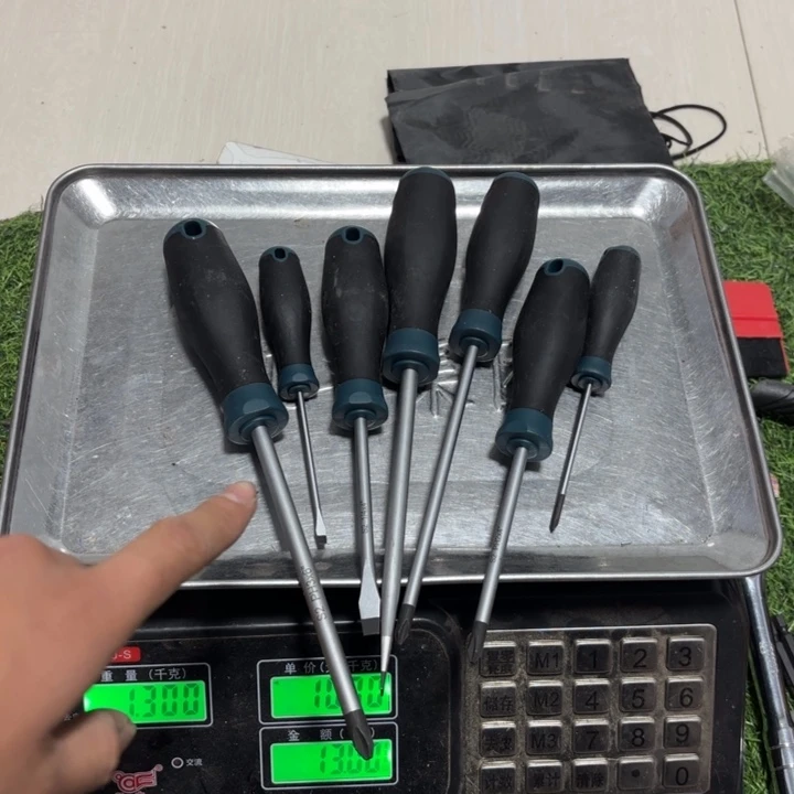 外贸品牌没标螺丝刀一套