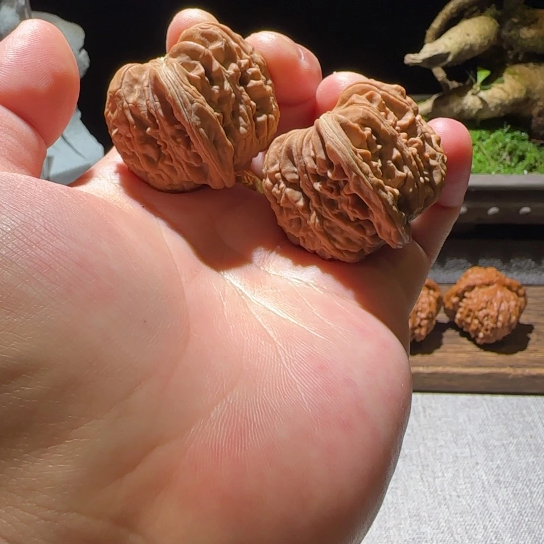 猴头核桃吊坠全品拱桥楼红皮