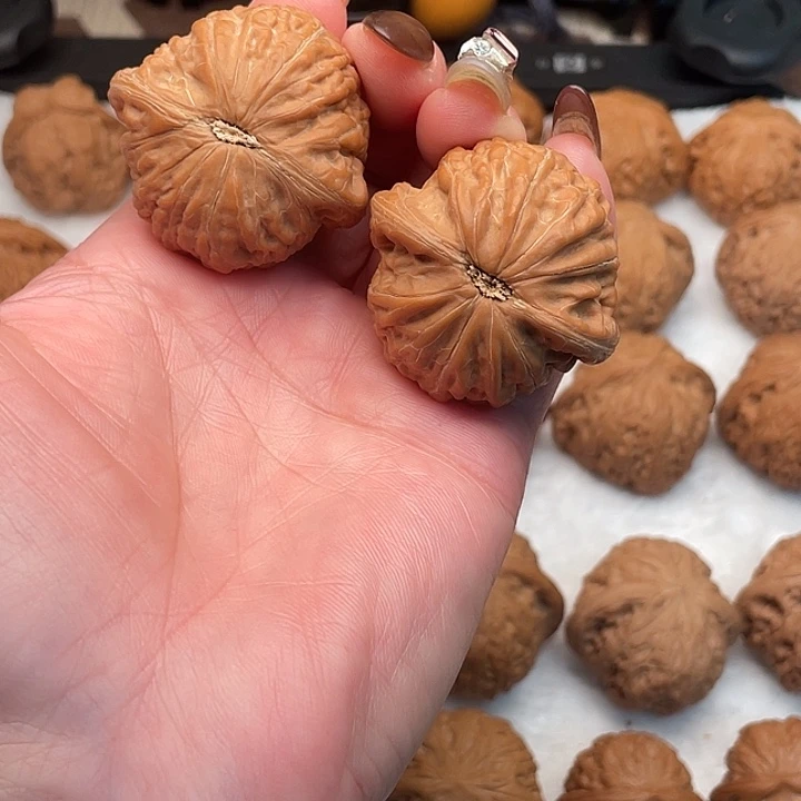 石***头手串/手链核桃铁锤40