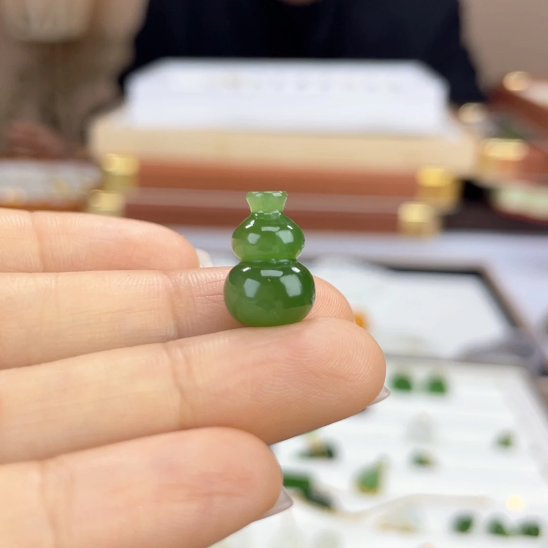 颈饰未镶嵌和田玉高14