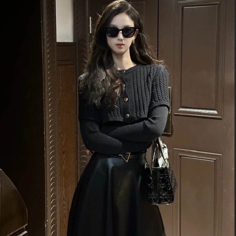 拉夏贝尔/25秋冬新款复古气质优雅针织高腰上衣+半身裙 10201 YQJ