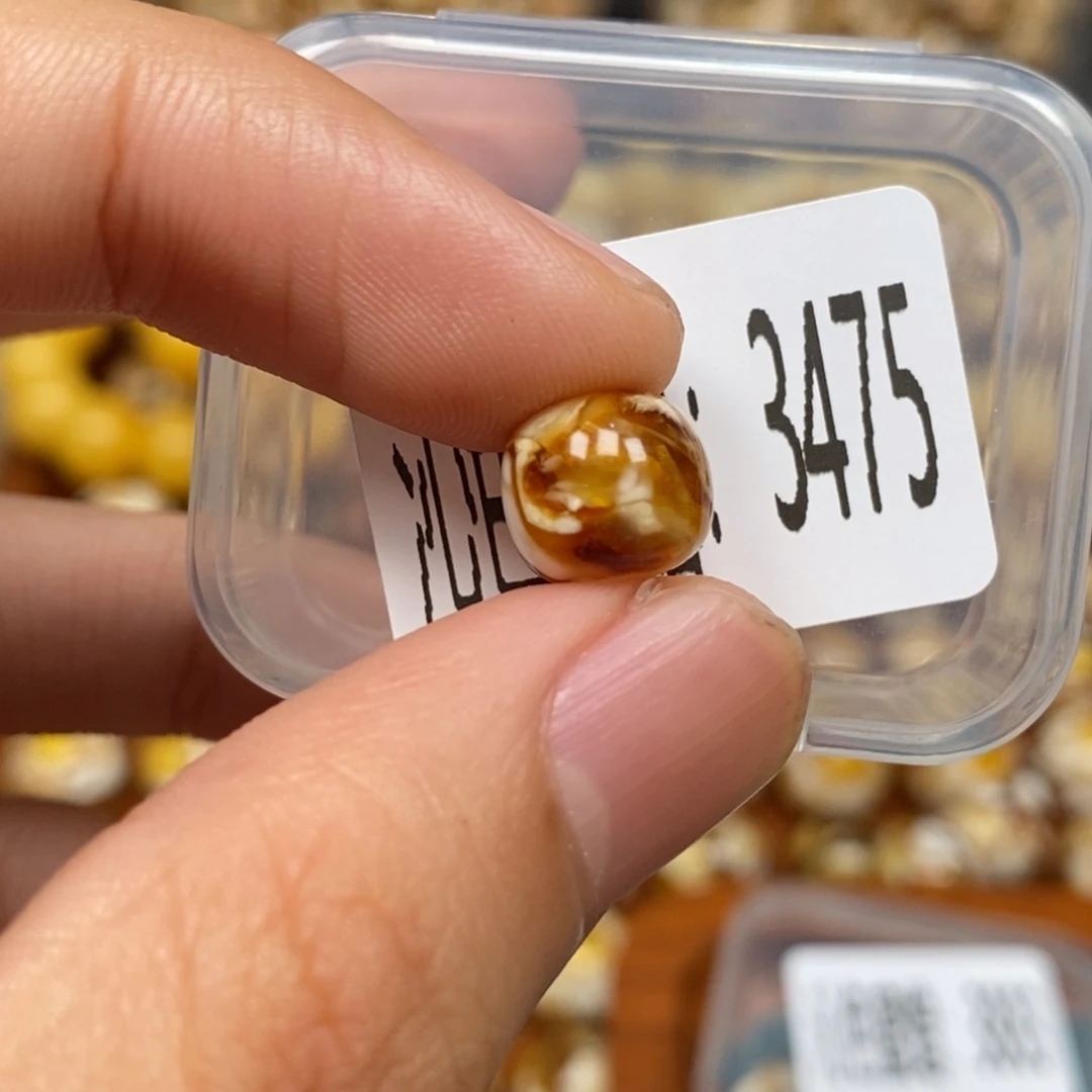 把件猴头核桃沁色圆珠老型3475