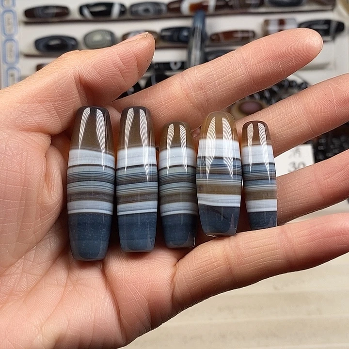 玛瑙/玉髓未镶嵌珠宝半成品