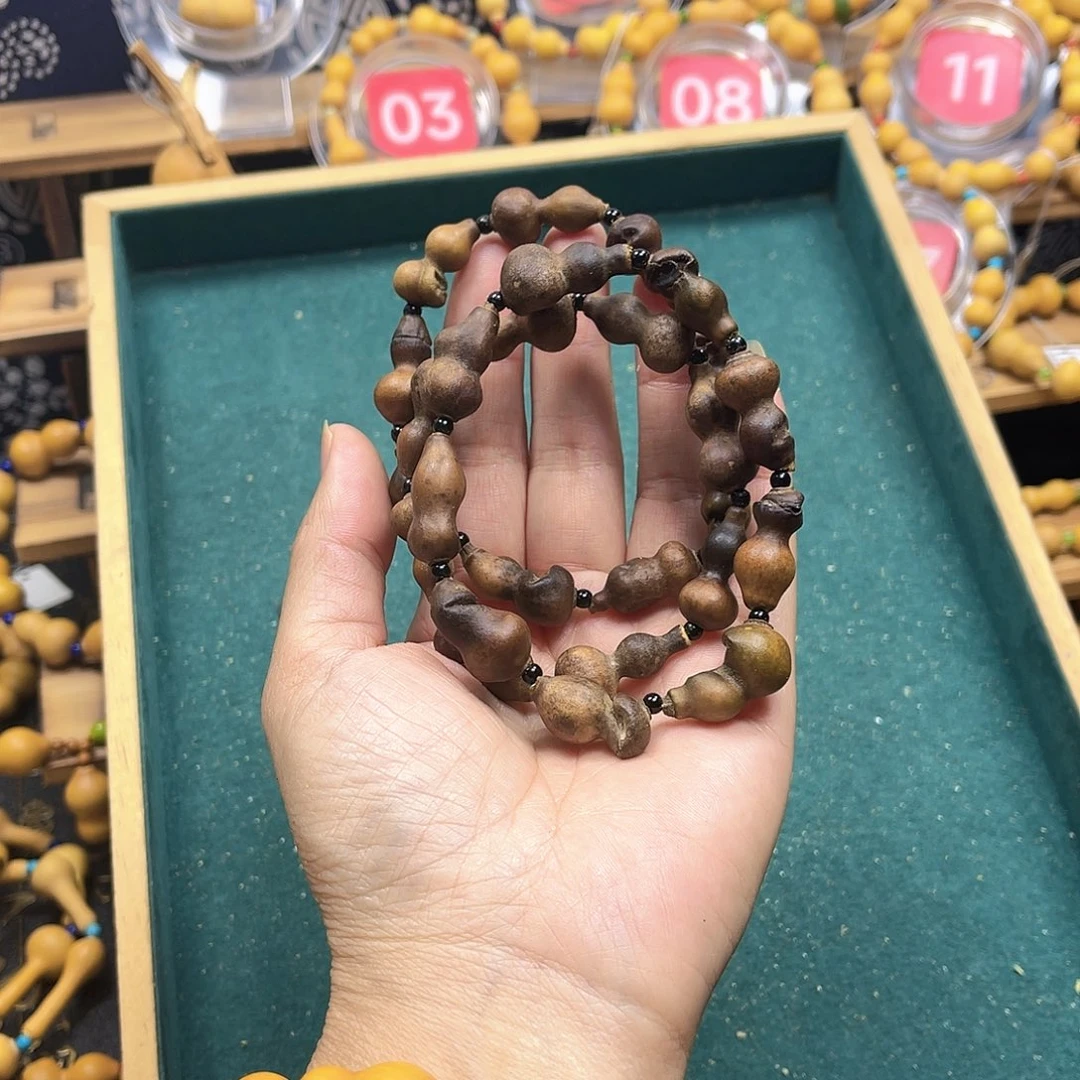 大叶紫檀（黑酸枝木类）