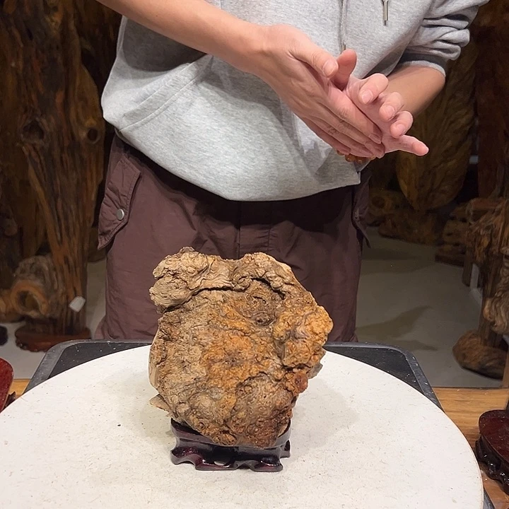 松木（琥珀木）半*