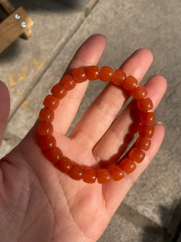 南红玛瑙9mm直切单圈手串约26克