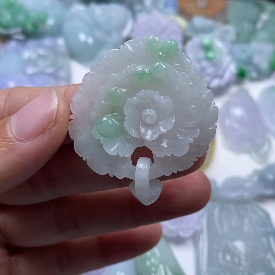 颈饰未镶嵌翡翠翡翠