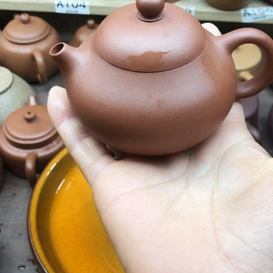 紫砂茶壶紫泥文但170豪升左右