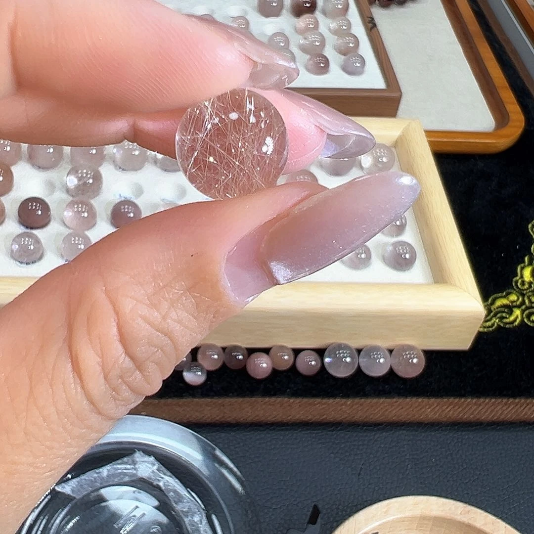 水晶手链未镶嵌露**主12.8m发晶