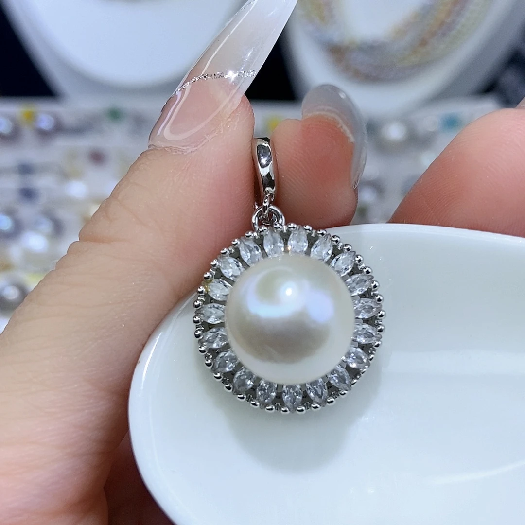 颈饰合金淡水珍珠