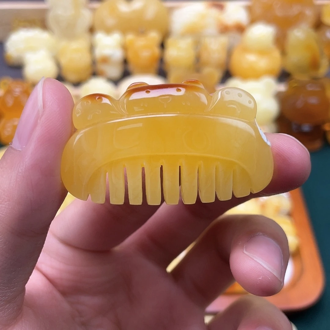 琥珀裸石未镶嵌蜜蜡