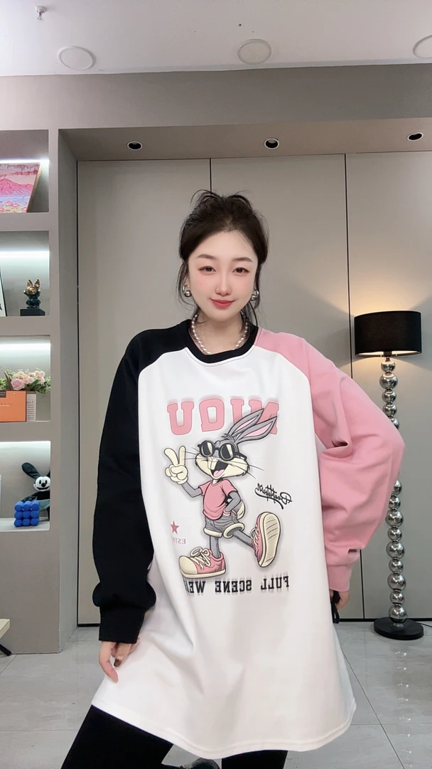 冬季拼色插肩打底T恤中长款圆领宽松显瘦拼接卡通大兔子
