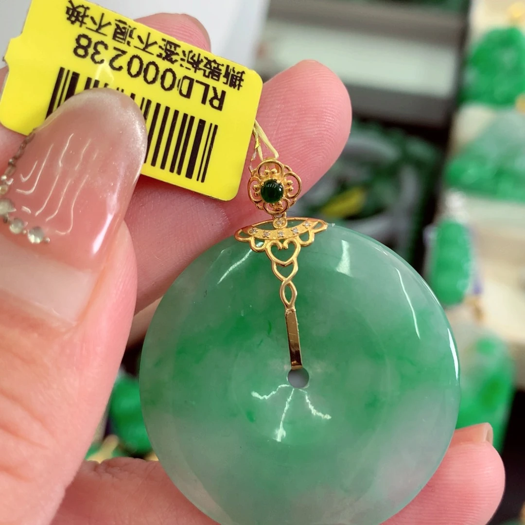 翡翠18K金镶嵌吊坠(不含链)