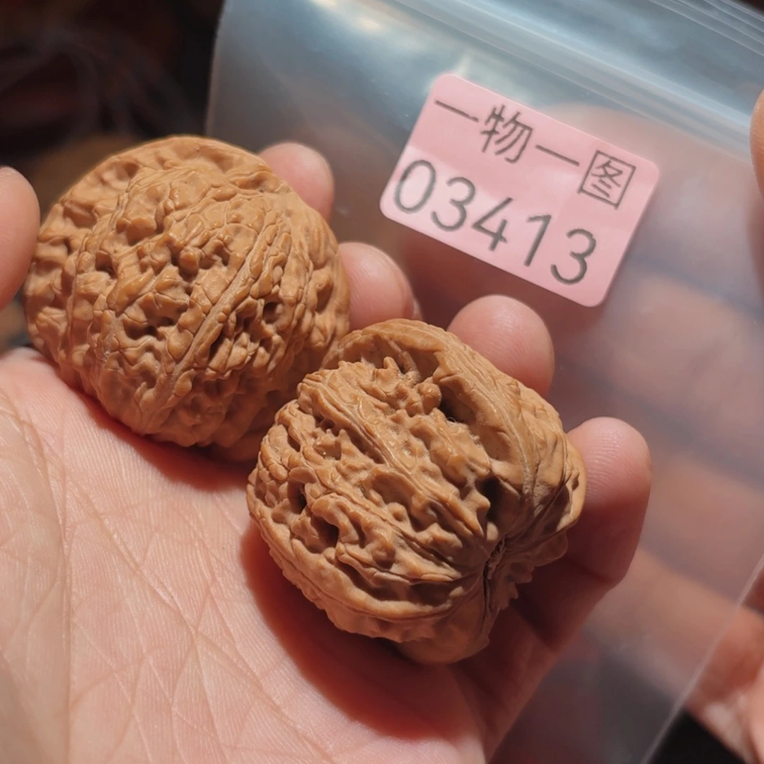 把件文玩核桃白狮子