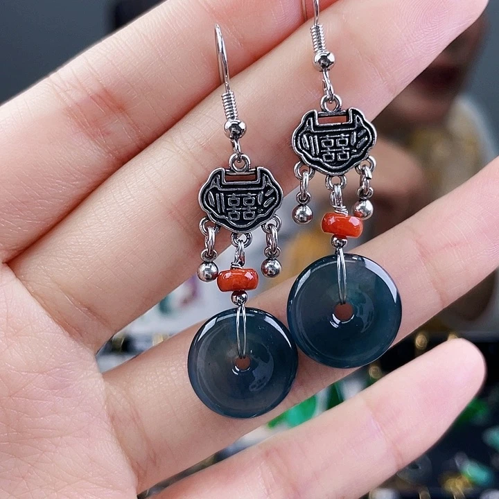 翡翠耳饰未镶嵌饰品