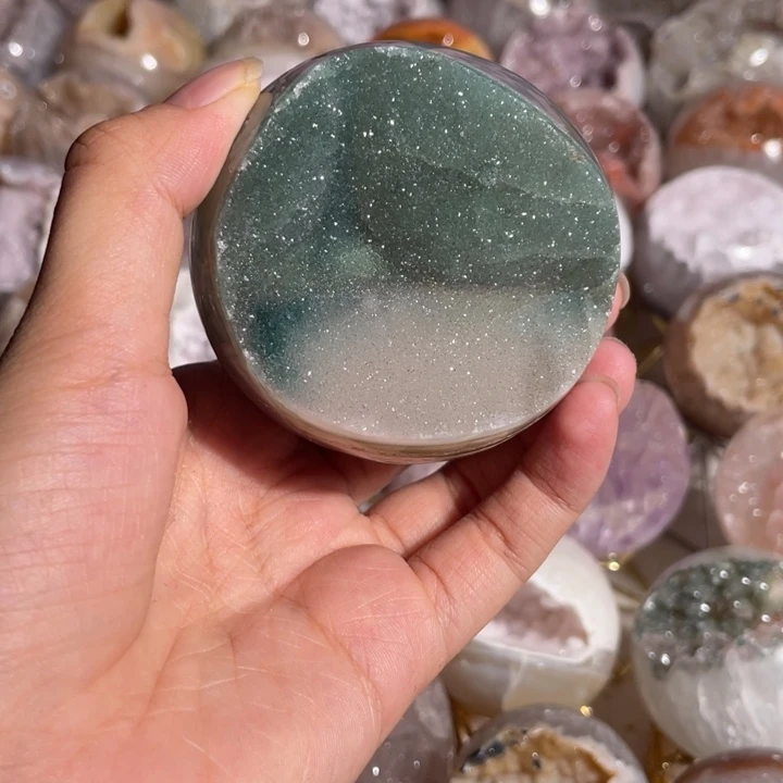未镶嵌大型摆件（非配饰）水晶