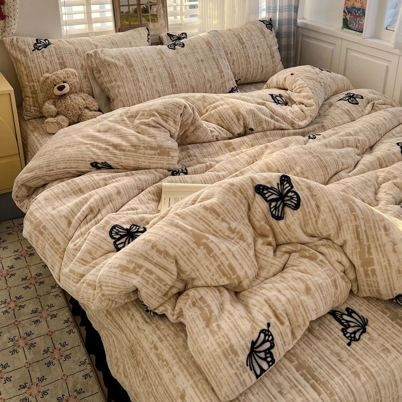 秋冬加厚牛奶绒床盖四件套冬天里的小太阳法式赫本夹棉床盖防静电