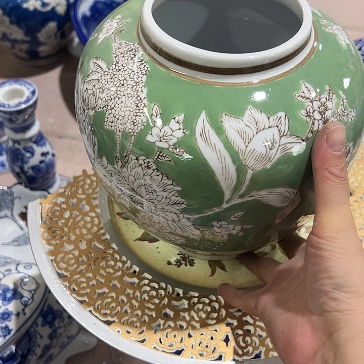 陶瓷瑕。。。。。。。。。。。。。。