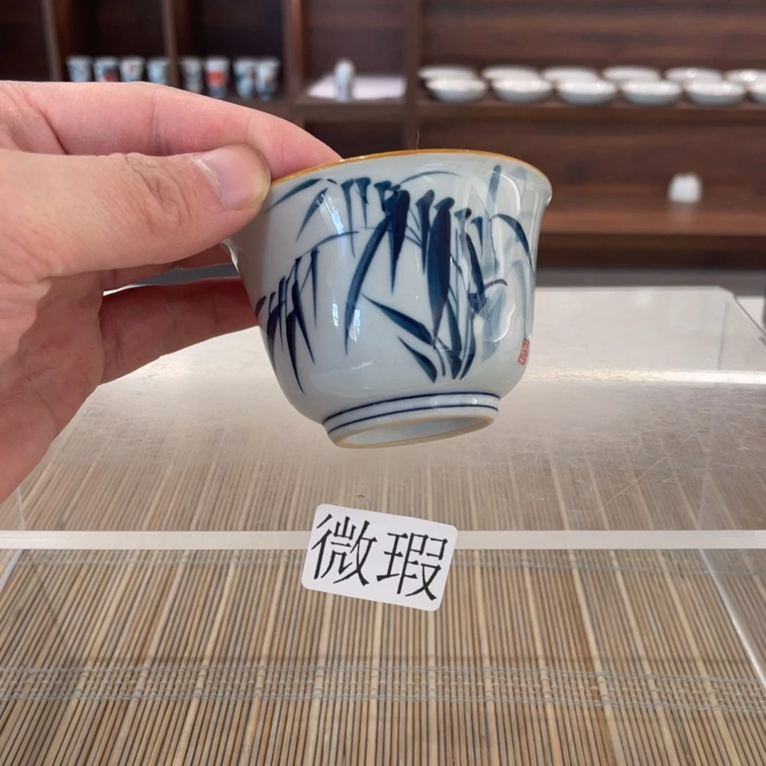 釉下手绘茶具微瑕