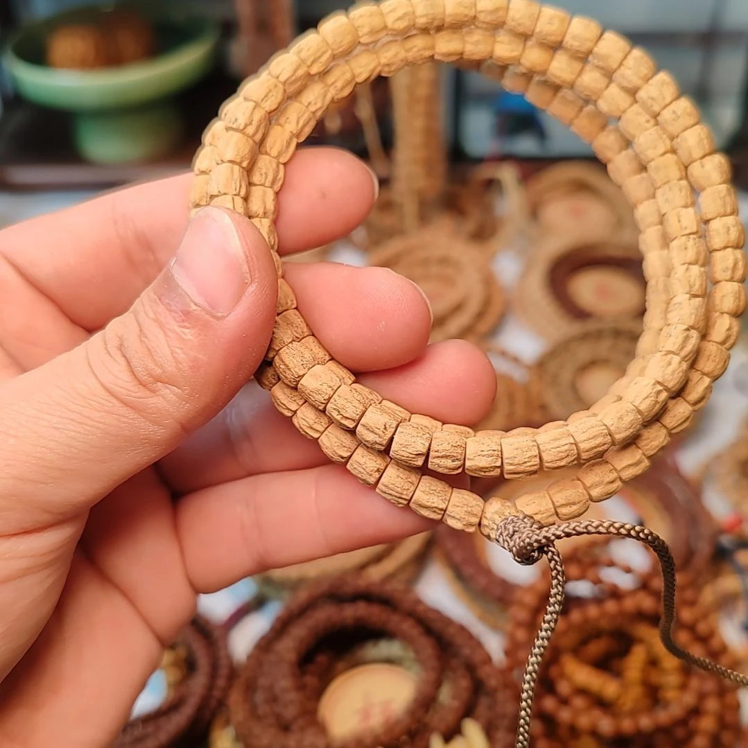 一***仇吊坠柏香籽/百香籽