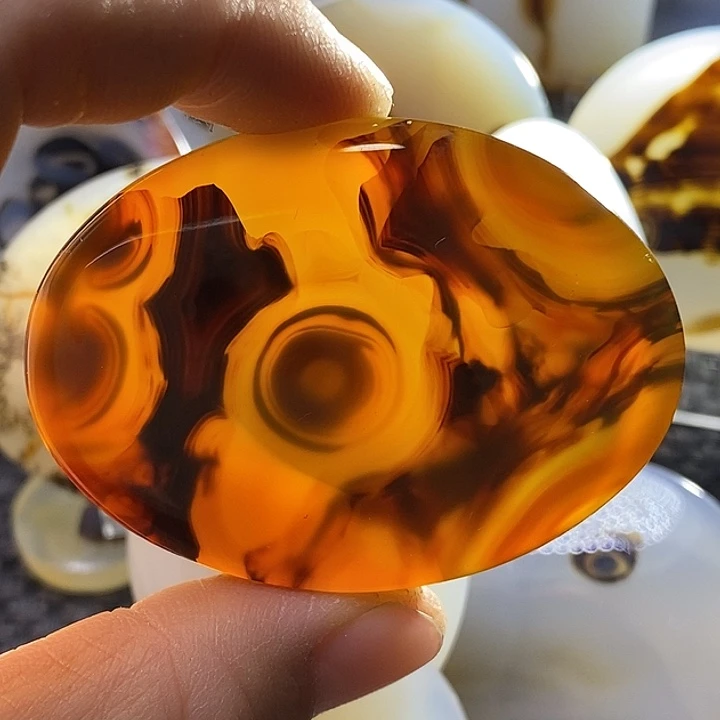 未镶嵌颈饰玛瑙/玉髓