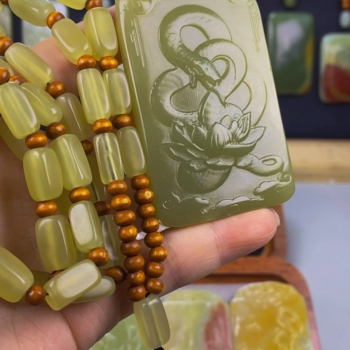 兄***弟新疆昆仑山料 守 护 牌