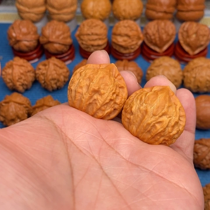 文玩核桃把件小官帽