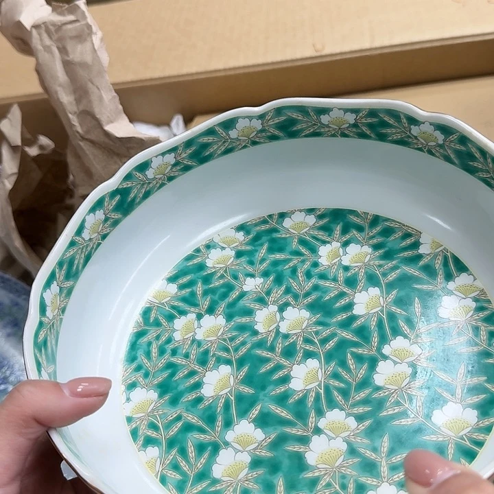 柠*树精品瓷器。