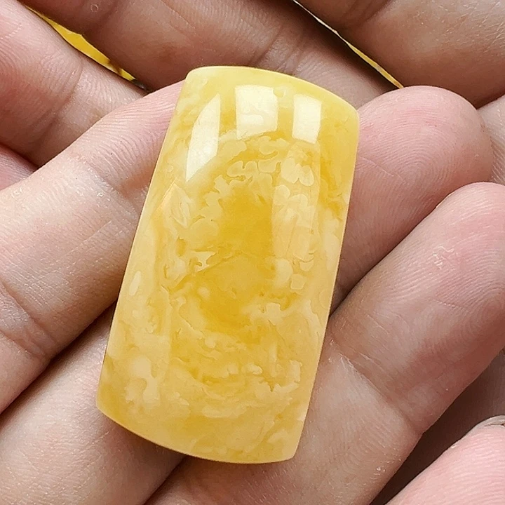 蜜蜡未镶嵌珠宝奇石蜜蜡吊坠10.4克
