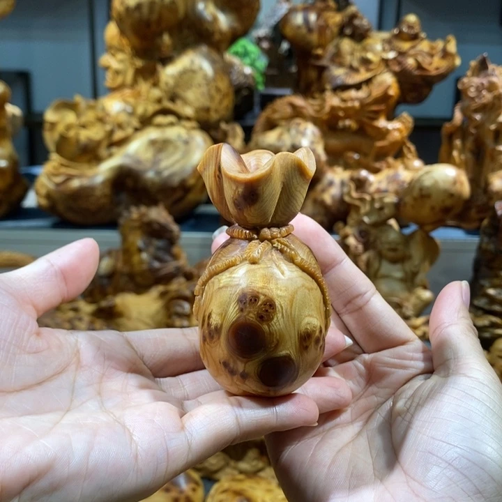 木太行崖柏工艺品