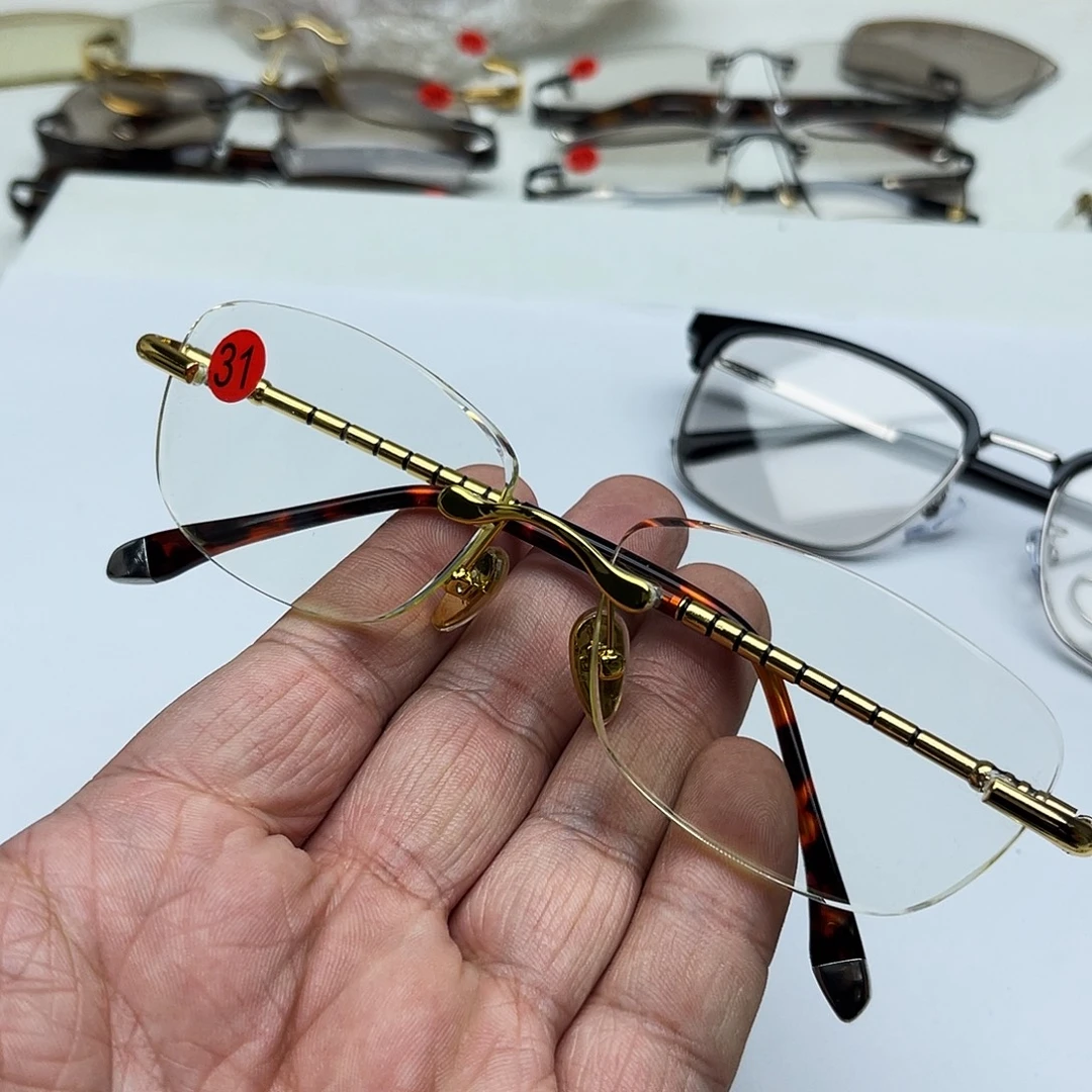 7***！无框款天然水晶竹叶青