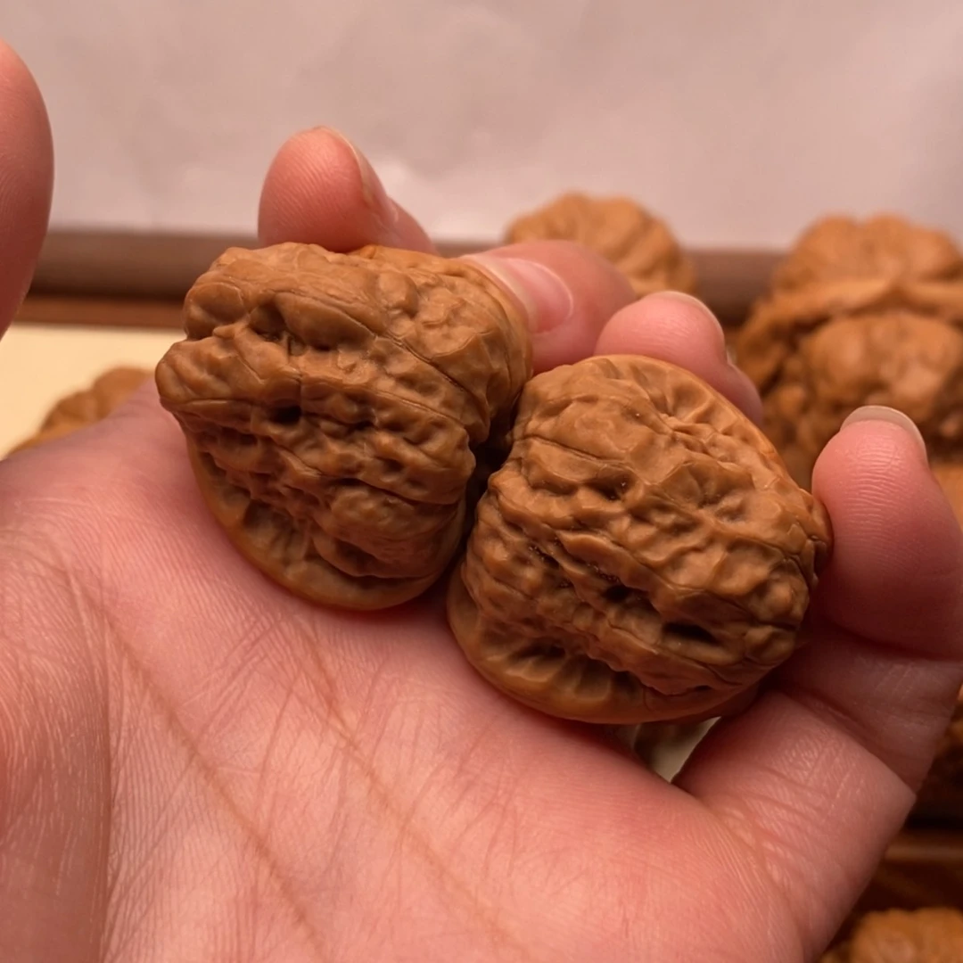 【闪购商品】把件文玩核桃杨*～边30左右