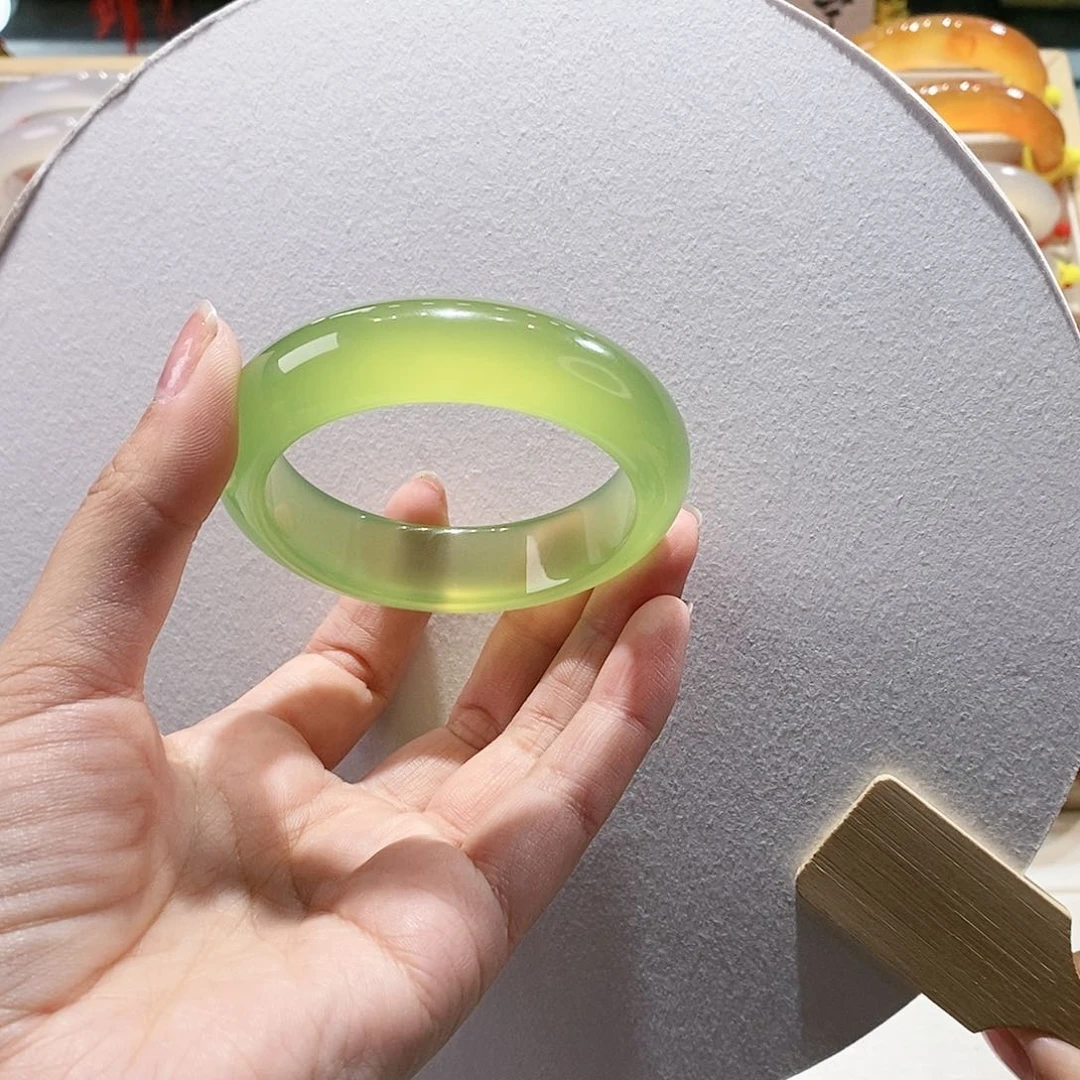 玛瑙/玉髓手镯未镶嵌53.7