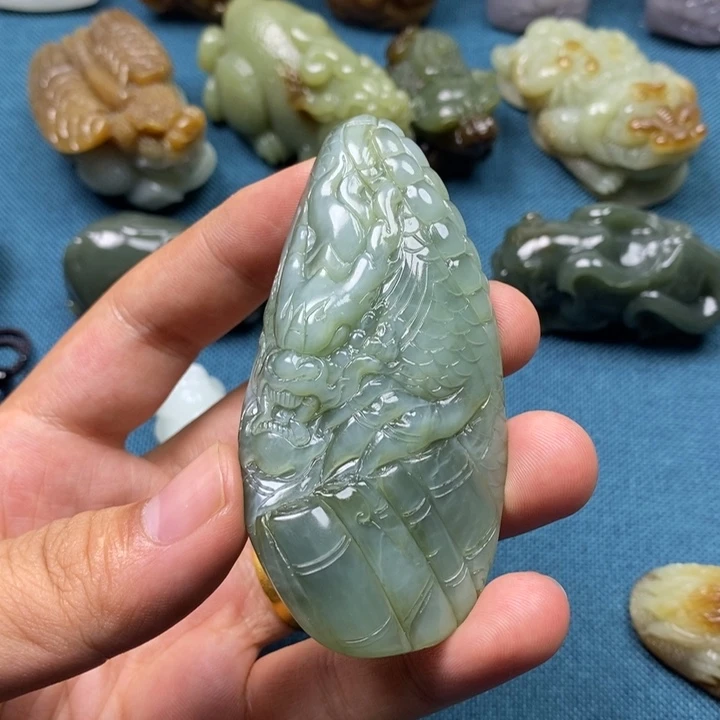 未镶嵌和田玉把件