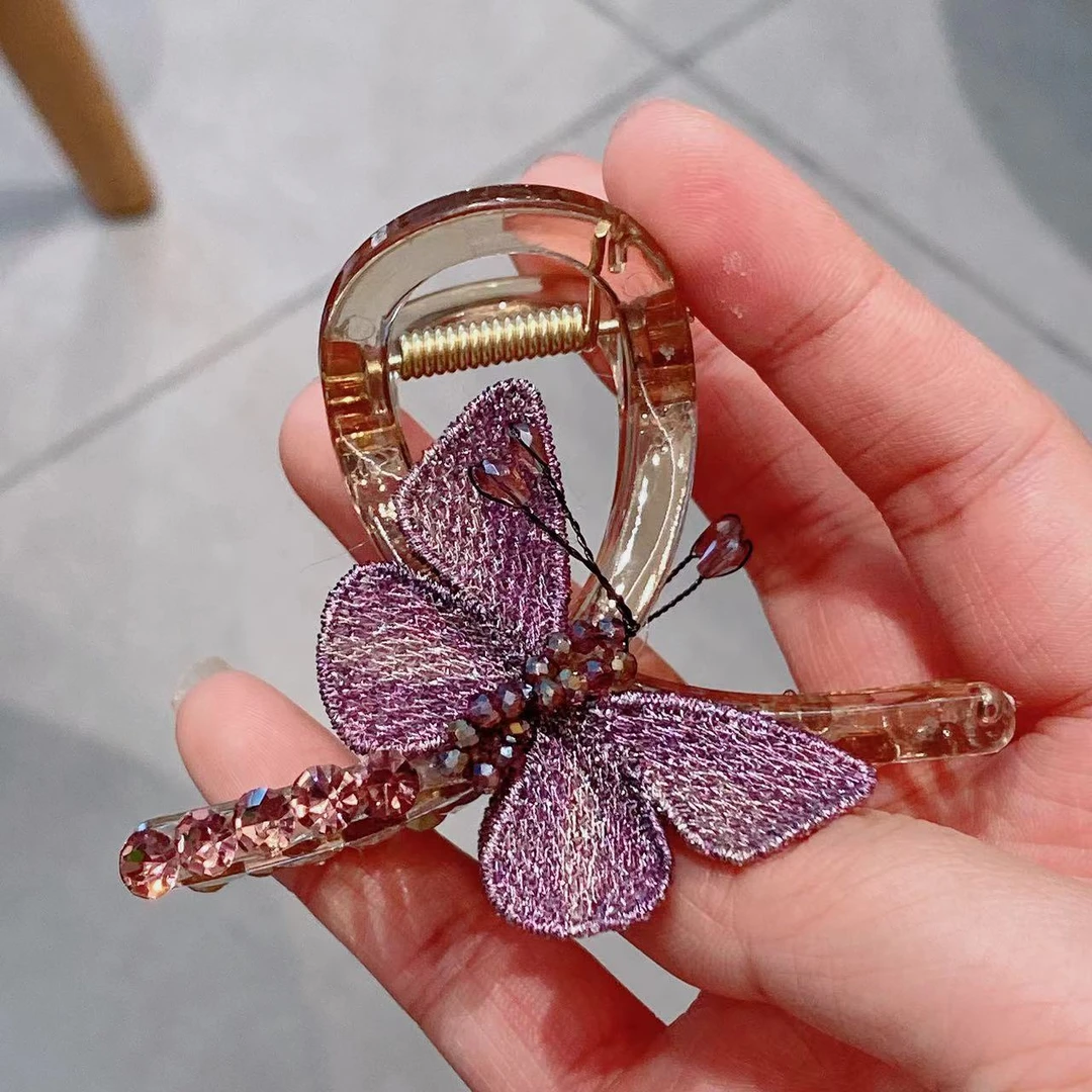 M2148夏季2025新款紫色蝴蝶中号8厘米抓夹发夹